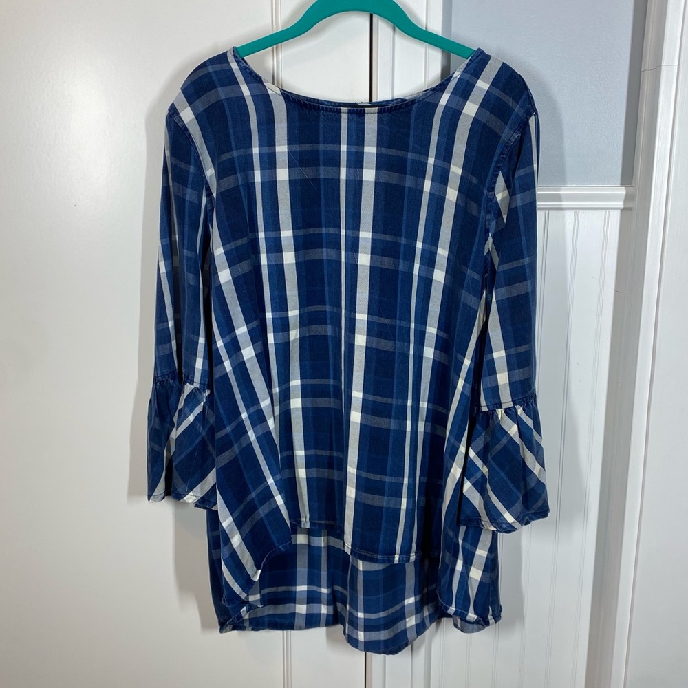 John Mark blue plaid ruffle sleeve top in 100%‎ tencel size xl classic neutral